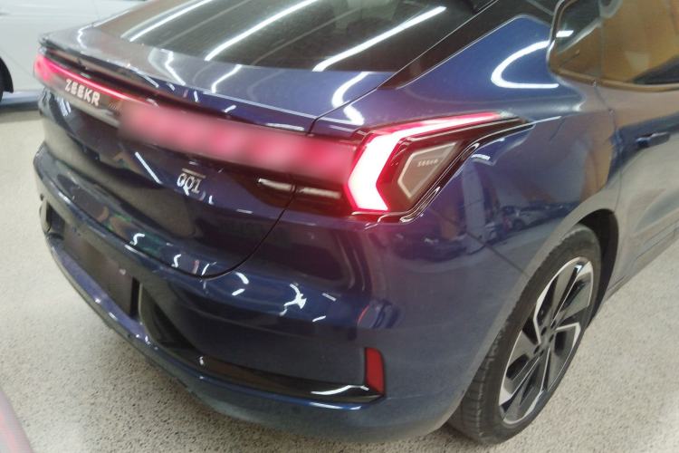 Used Zeekr 001 2023 WE Edition 100 kWh Right Rear Taillight