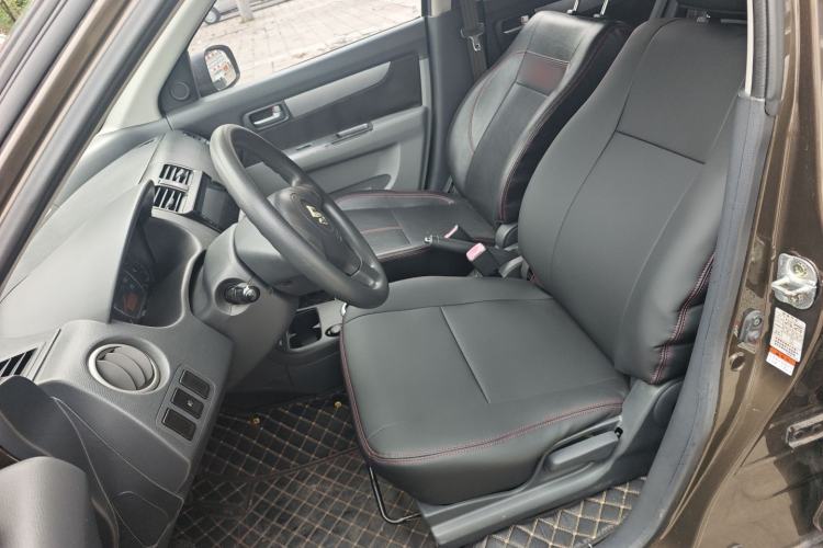 Used Suzuki Swift 2013 1.5L Manual 20th Anniversary Limited Edition Left Front Seat