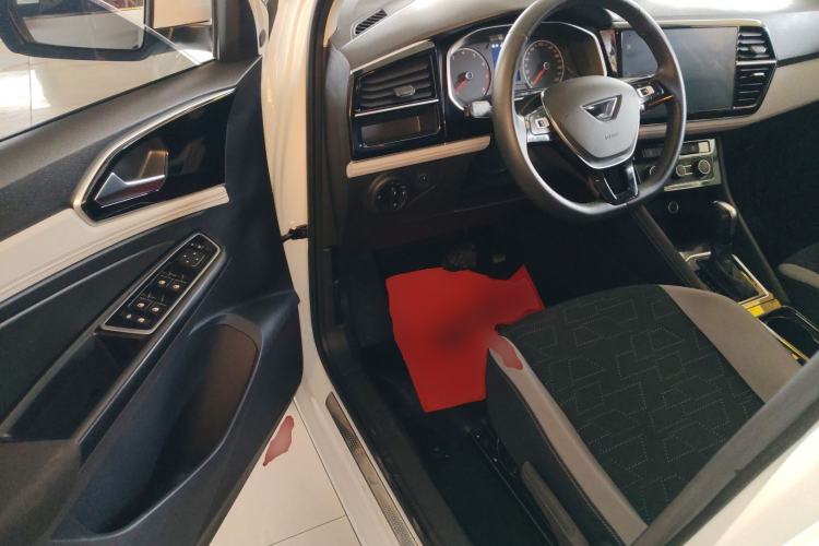 Used Jetta VS5 2023 280TSI Automatic Trend Edition
