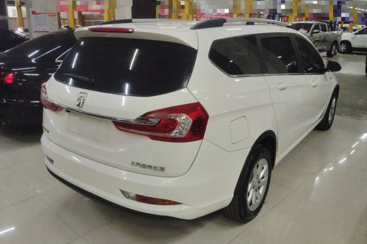 Used Baojun 310W 2017 1.5L Manual Fashion Edition China VI
