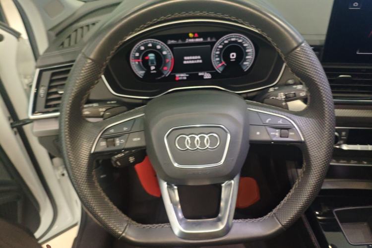 Used Audi Q5L 2022 45T Luxury Dynamic Model
