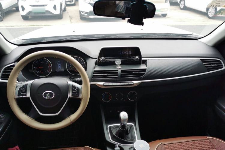 Used Great Wall Wingle 7 2019 2.0T Diesel Two-Wheel Drive Value Edition China VI Standard Big Double Cab GW4D20M