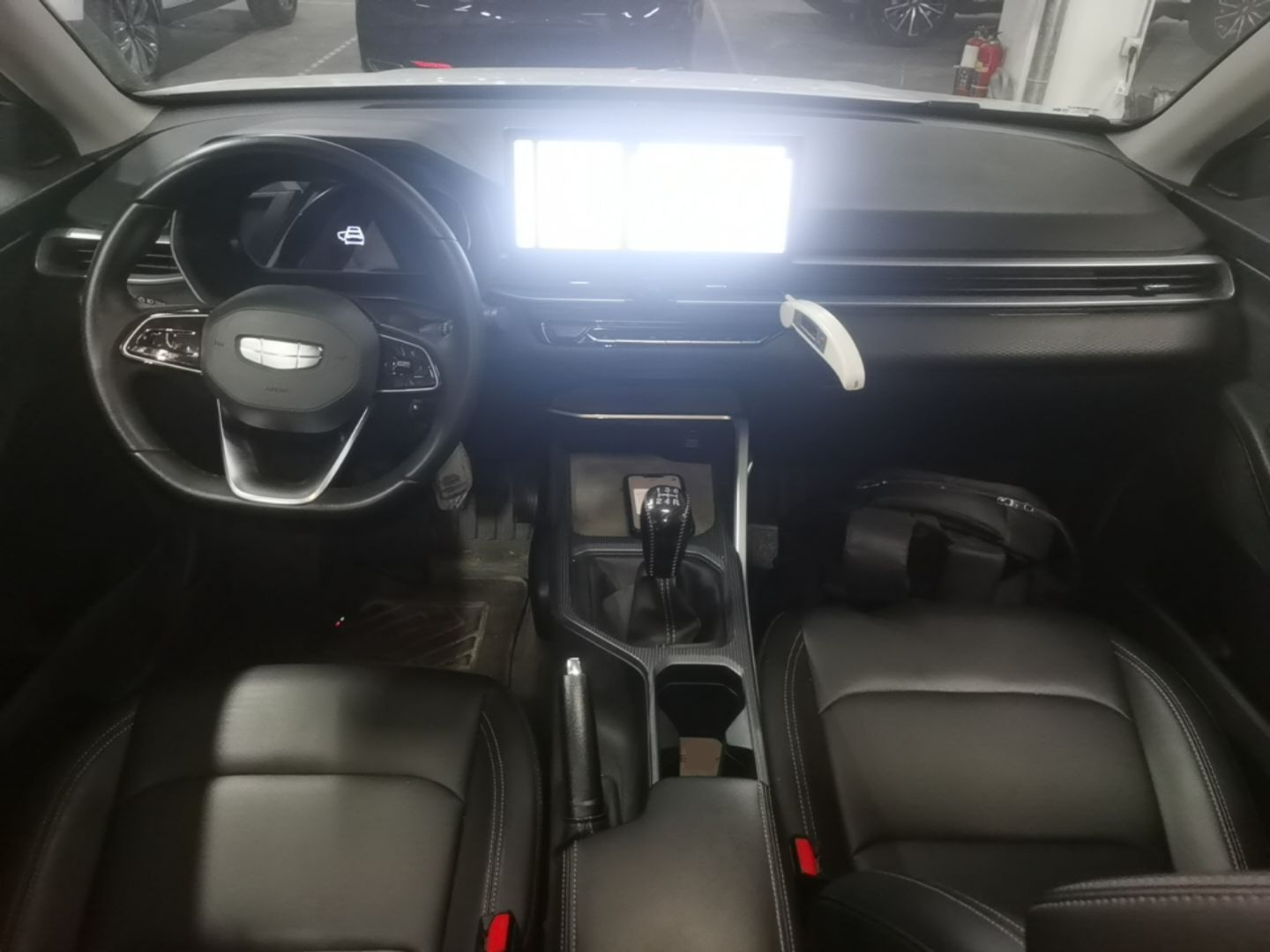 Geely Auto Emgrand 2025 4th Generation 1.5L Manual – Dragon Edition — снимка 14