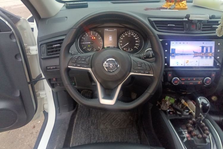 Used Nissan X-Trail 2025 Honor 2.0L Two-Wheel Drive Leading Edition
