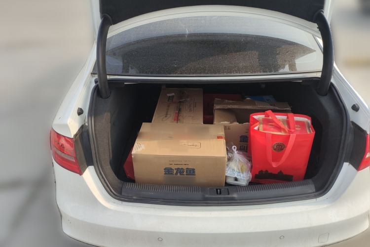 Used Audi A4L 2013 40 TFSI quattro Sport version Trunk