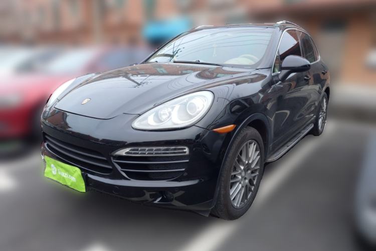 Used Porsche Cayenne 2013 3.6L automatic transmission Middle East version