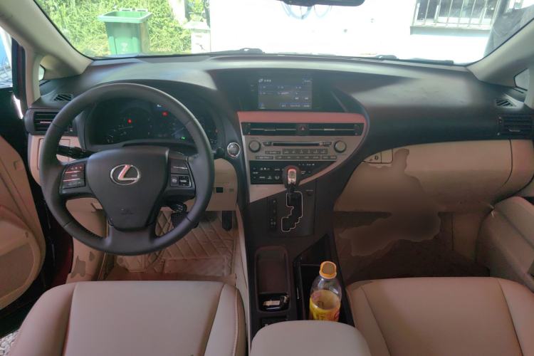 Used Lexus RX Classic 2011 270 Elegant Edition Center Console