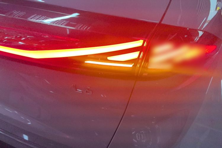 Used Geely Galaxy L6 2024 125km Creative Edition
