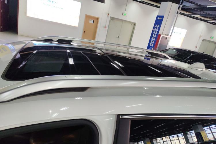 Used Jeep Cherokee 2020 2.0L Two-Wheel Drive Classic Sports Edition