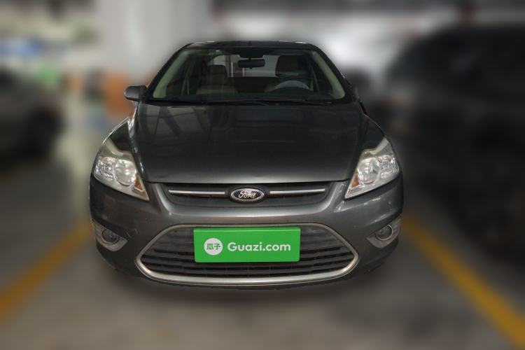 Used Ford Focus 2013 Sedan Classic 1.8L Automatic Fashion Edition Front