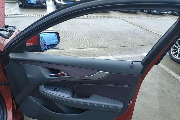 Used Chevrolet Malibu 2016 2.0L Automatic Luxury Edition