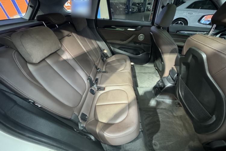 Used BMW X1 2022 sDrive20Li Fashion Model Interior 10