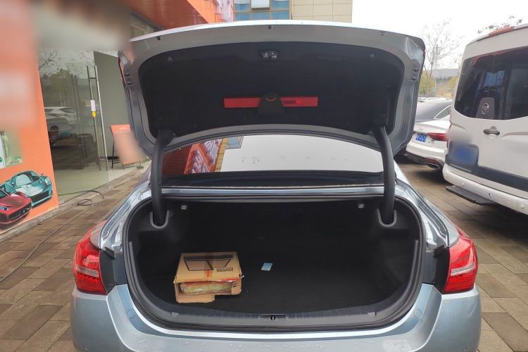 Used Hongqi H5 2019 30TD Dynamic Edition