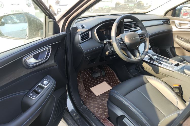 Used Roewe RX5 2025 PLUS 330TGI Automatic Trendsetting Smart Edition Driver Seat