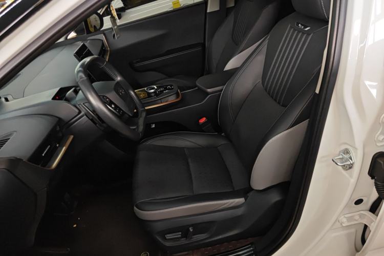 Used Toyota bZ3 2023 517 km Elite PRO