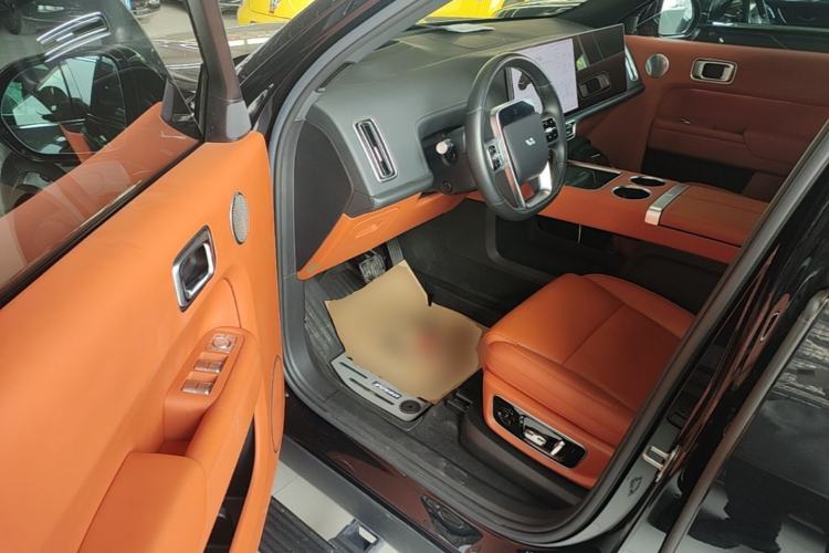 Used Li Auto L8 2023 Pro Model