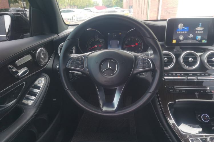 Used Mercedes-Benz GLC 2016 GLC 260 4MATIC Dynamic Edition