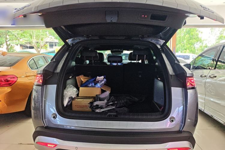 Used BYD Song L DM-i 2025 Intelligent Driving Version 160 km Beyond-Range Type