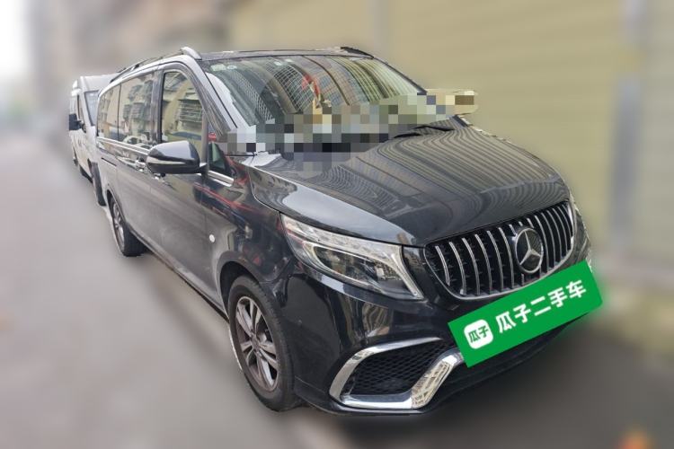 Used Mercedes-Benz Vito 2020 2.0T Elite Version 7 Seats Front Right 45 Deg