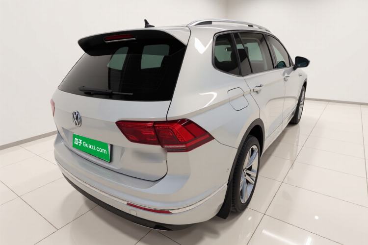 Used Volkswagen Tiguan L New Energy 2020 430 PHEV Plug-in Hybrid Flagship Edition Rear Right 45 Deg