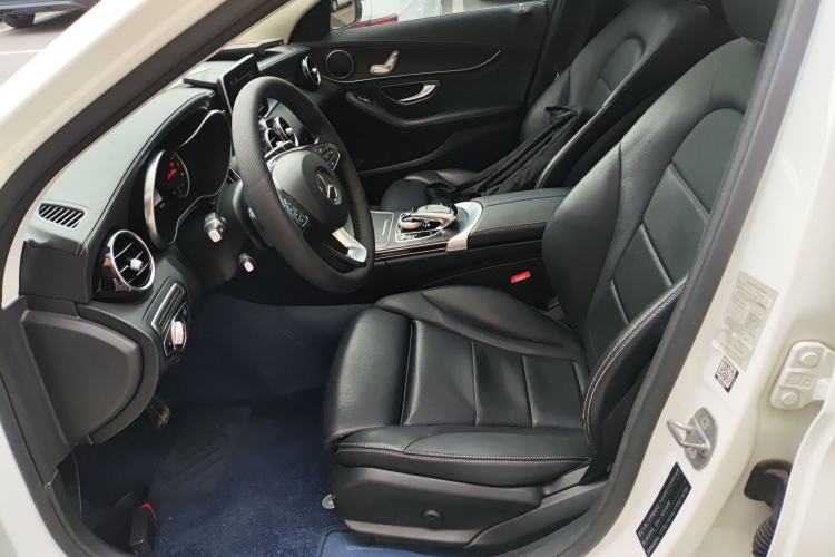 Used Mercedes-Benz C-Class 2018 C 180 L Fashion Edition Sport Version Left Front Seat