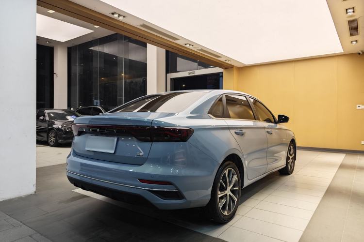 Used Geely Auto Emgrand 2023 4th Generation Champion Edition 1.5L CVT Prestige Model Exterior 9