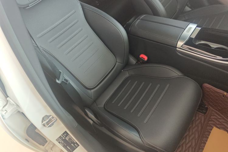 Used Mercedes-Benz C-Class 2023 C 200 L Sport Edition Right Front Seat