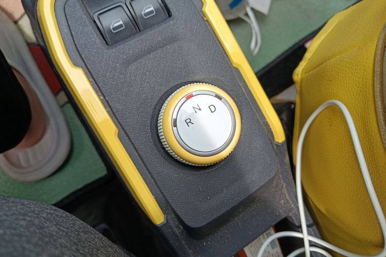 Used Chery QQ Ice Cream 2022 120km Conical Shape Lithium Iron Phosphate
