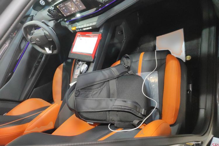 Used Changan UNI-V 2024 1.5T Prestige Sport Edition