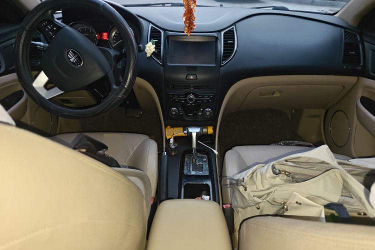 Used Bestune B50 2013 1.8L automatic comfort version
