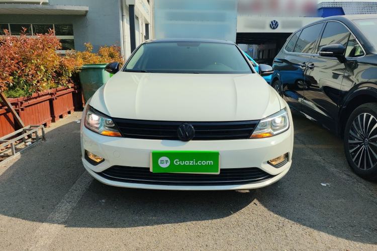 Used Volkswagen Lamando 2017 280TSI DSG Comfort Edition
