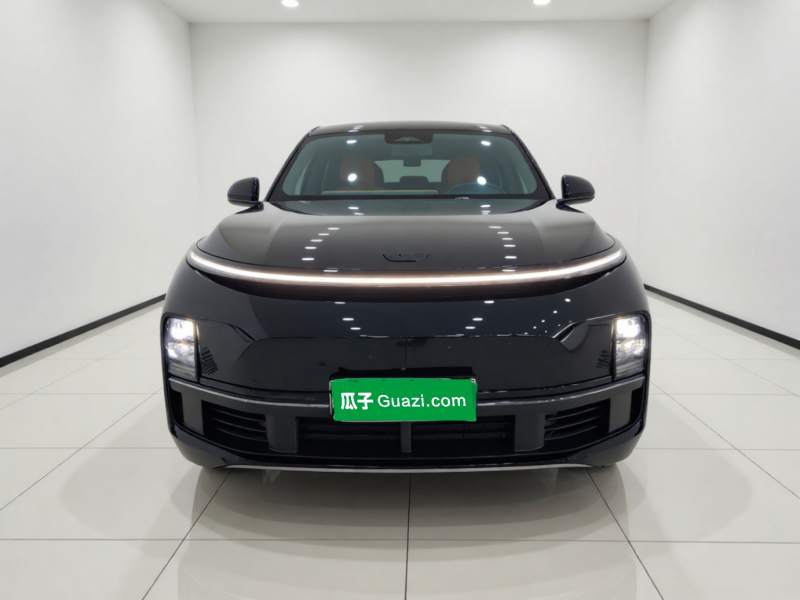 Used Li Auto L8 2023 Pro Model — 2