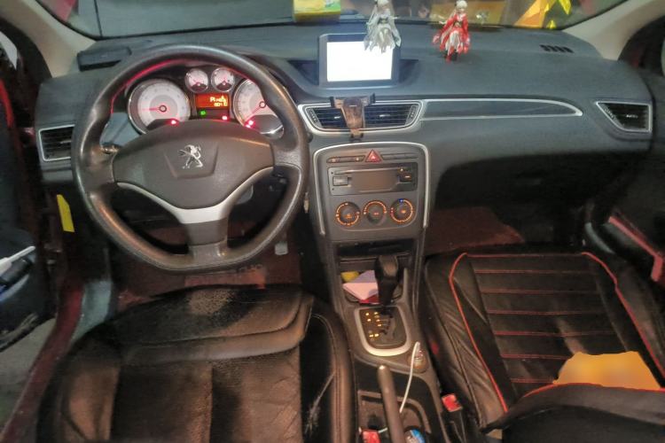 Used Peugeot 308 2012 1.6L Automatic YouShang Model Center Console