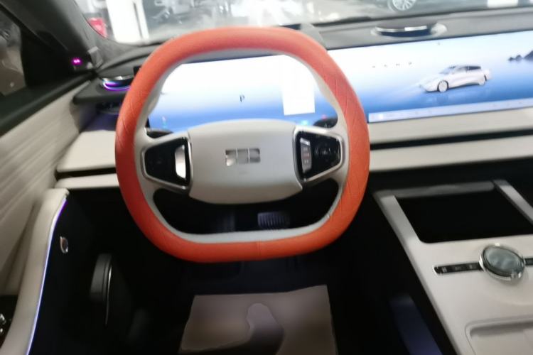 Used Geely Galaxy E8 2024 665 km Range Rear-Drive Starship Long-Range Version
