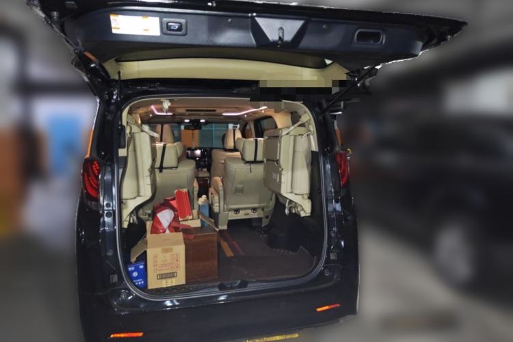 Used Toyota Alphard 2015 3.5L Luxury Edition Trunk