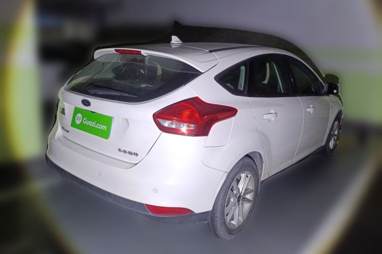 Used Ford Focus 2017 Hatchback 1.6L Automatic Fashion Edition Smart Drive Version
