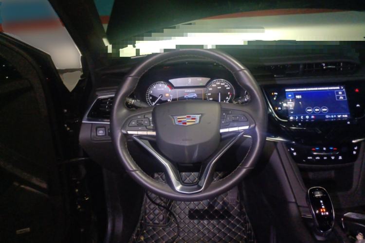 Used Cadillac XT6 2022 2.0T 7-Seater Four-Wheel Drive Luxury Version
