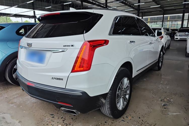 Used Cadillac XT5 2016 28T Four-Wheel Drive Luxury Model Rear Right 45 Deg