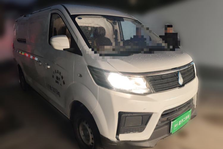 Used BAIC Ruixiang Boteng V2 EV 2022 Enclosed Van Standard Type Henan Lithium Battery Front Right 45 Deg