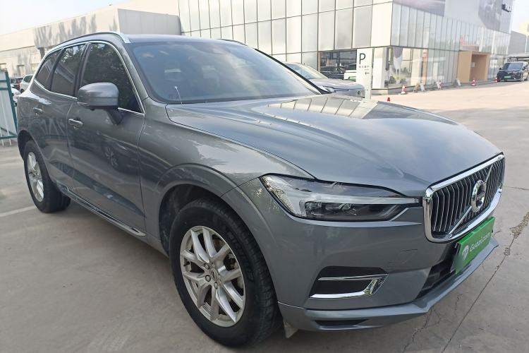 Used Volvo XC60 2021 T5 4x4 Smart Luxury Edition Exterior 1