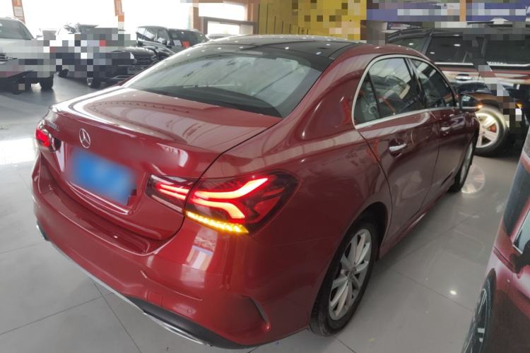 Used Mercedes-Benz A-Class 2022 Restyled A 200 L Sport Sedan Fashion Version
