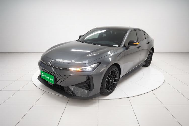 Used CHANGAN UNI-V 2024 1.5T Prestige Edition