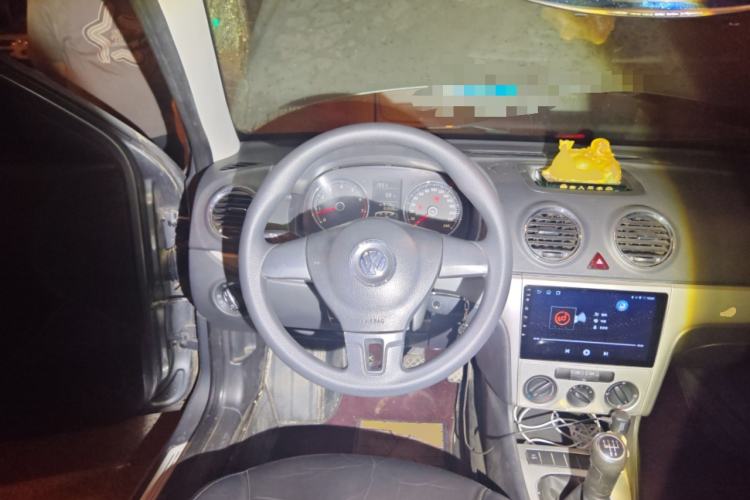 Used Volkswagen Lavida 2011 1.4 TSI Manual Prestige Edition Steering Wheel