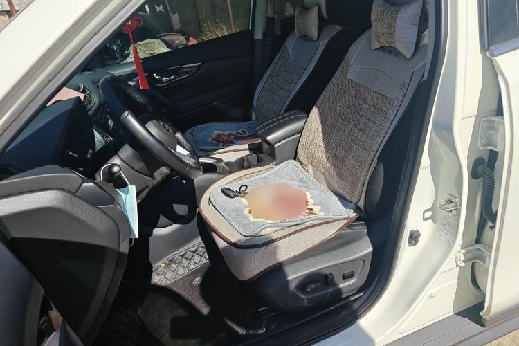 Used Nissan X-Trail 2020 2.0L XL ITS CVT 2WD SmartConnect Comfort Edition Left Front Seat