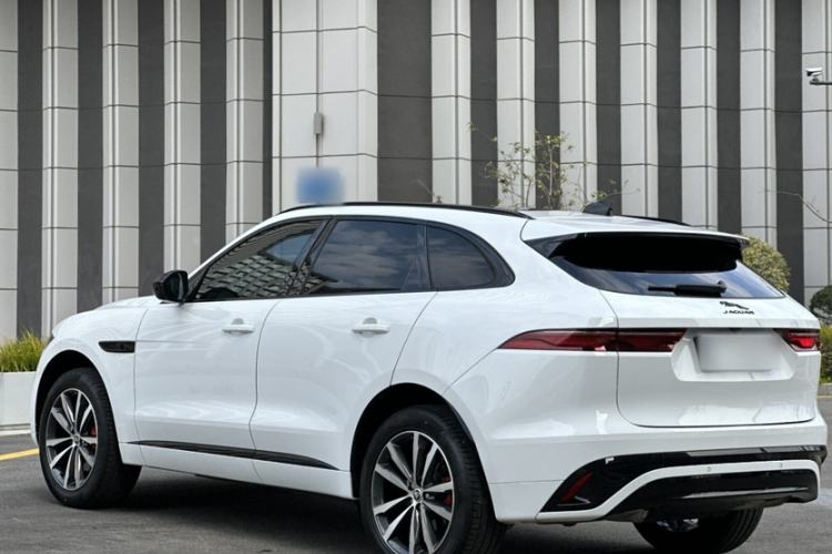 Used Jaguar F-PACE 2024 P250 R-Dynamic SE Exterior 6