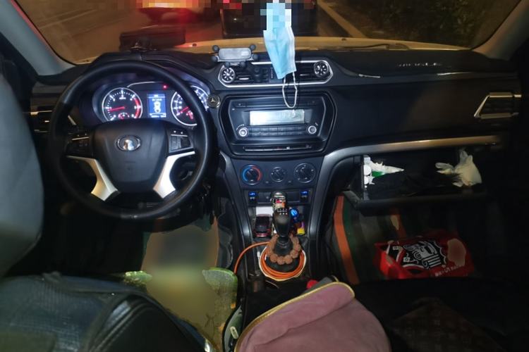 Used Great Wall Wingle 5 2017 2.0T European-spec Diesel Two-Wheel-Drive Entry-Level Big Double-Cab GW4D20D