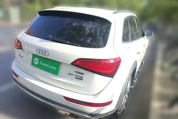 Used Audi Q5 2018 Collector's Edition 40 TFSI Technology Model