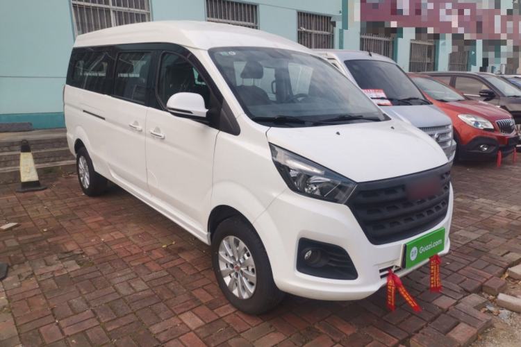 Used Jinbei Gold Hiace 2021 1.5L Passenger Van Engineering Lion Model Central Air Conditioning Version 9 Seats
