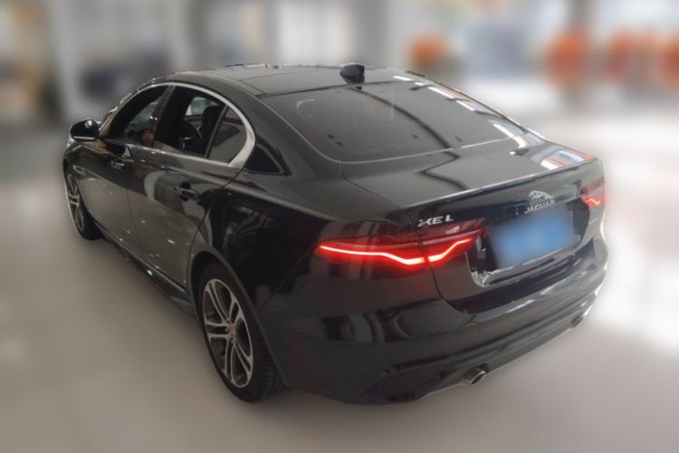 Used Jaguar XEL 2024 2.0T 250 PS R-DYNAMIC S Advanced Sport Edition Rear Left 45 Deg