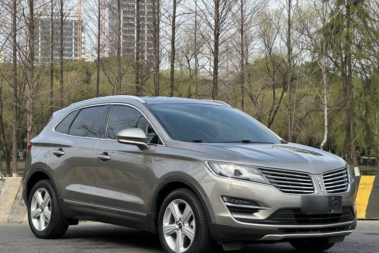 Used Lincoln MKC 2017 2.0T Two-Wheel Drive Deluxe Edition
